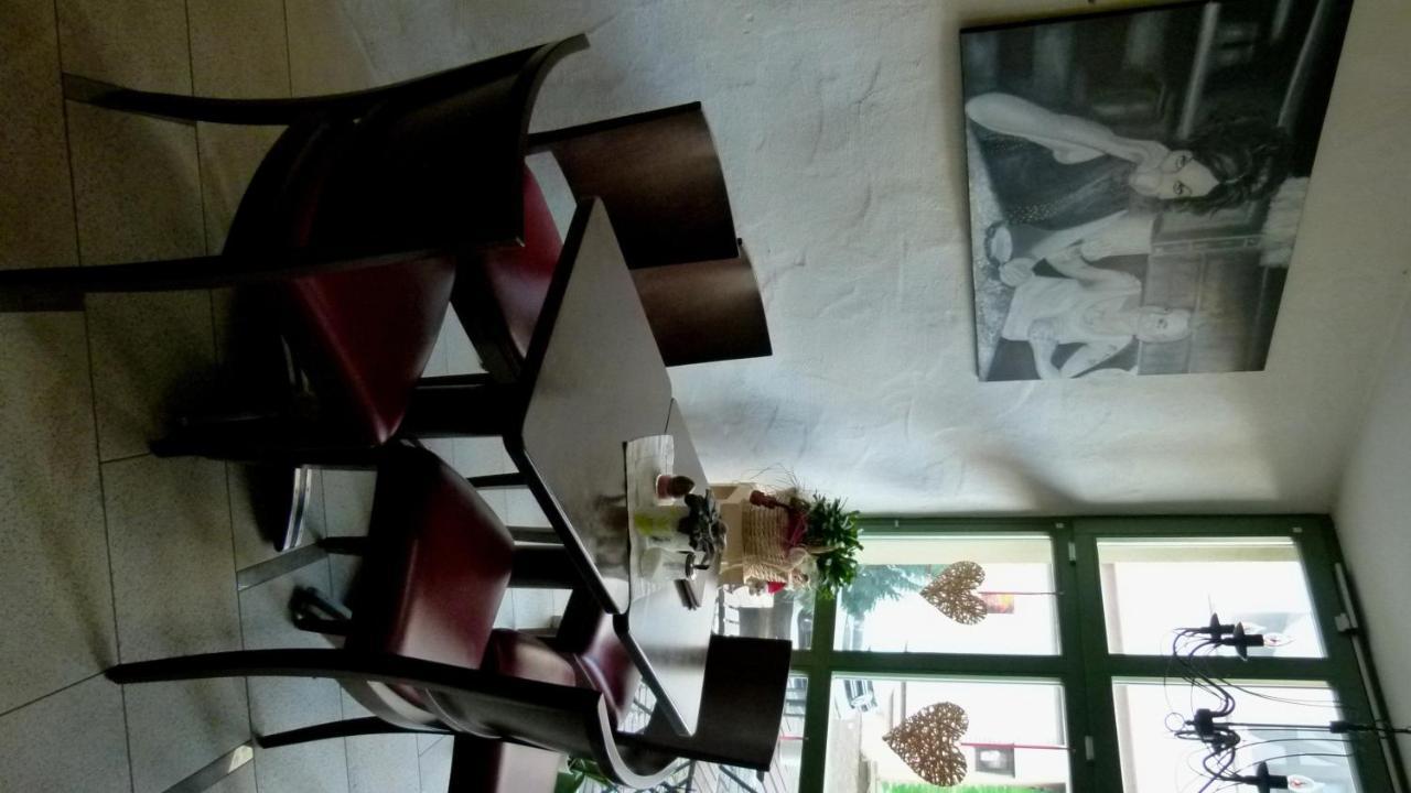 בסיגהיים Gaestehaus Zum Anker מראה חיצוני תמונה
